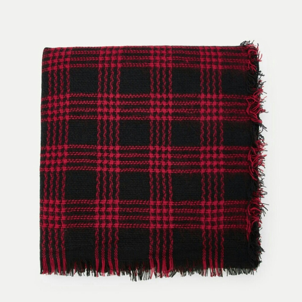 ππSALEππ Frayed Trim Plaid Scarf - Picture 3 of 5